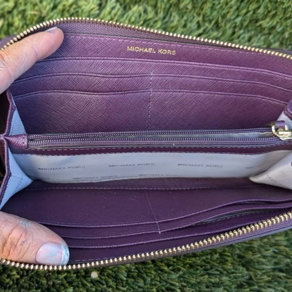 Michael Kors Studio Mercer LEATHER Accordion Tote Purple Satchel PURSE+Wallet - Picture 8 of 13